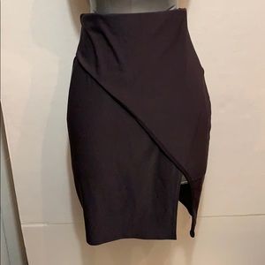 SALE!! Pencil skirt with slit size small